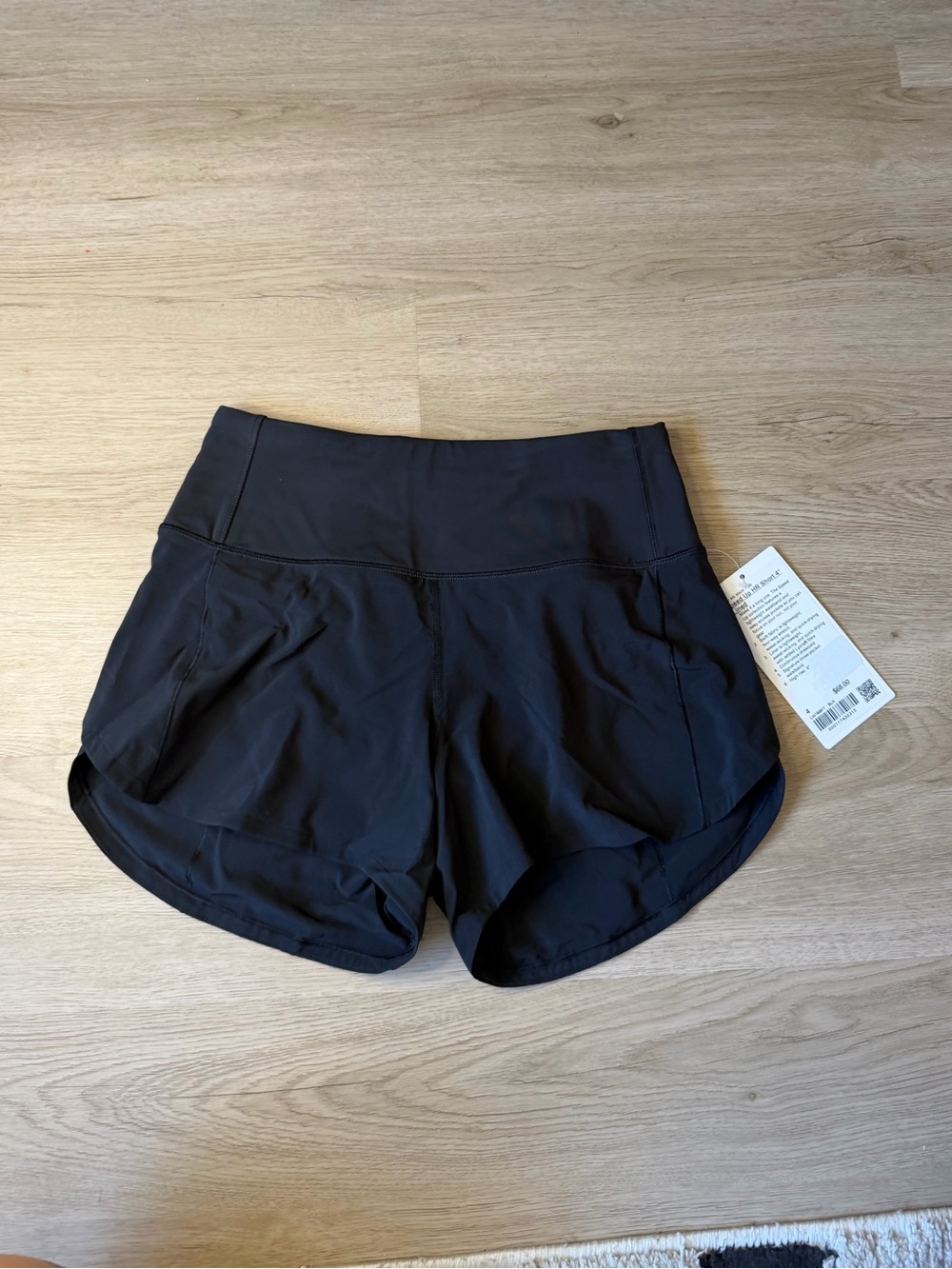 NWT lululemon speed up high rise shorts